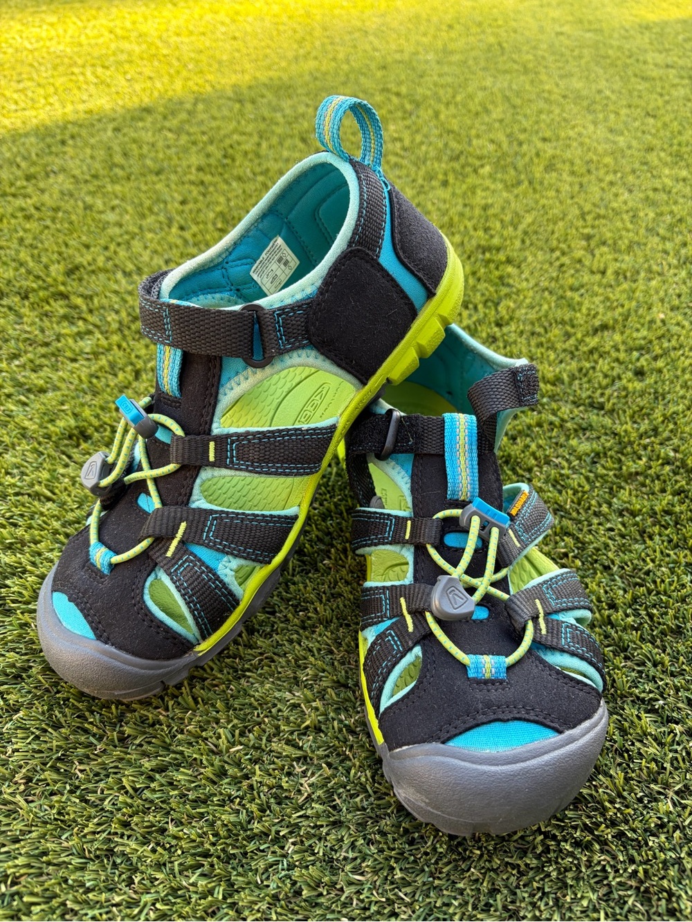 Keen Kids Sea Camp Sandal size 3